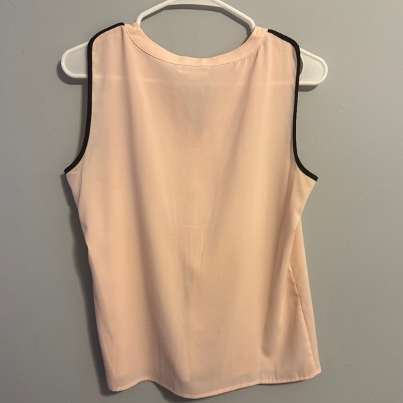 Calvin Klein Blush Sleeveless Blouse - Size Small - Picture 3 of 5